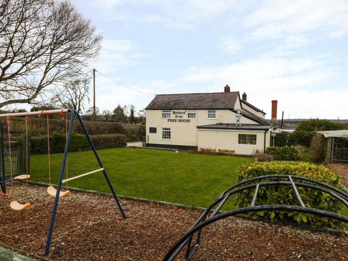 Butchers Arms Cottage Nercwys Eksteriør bilde